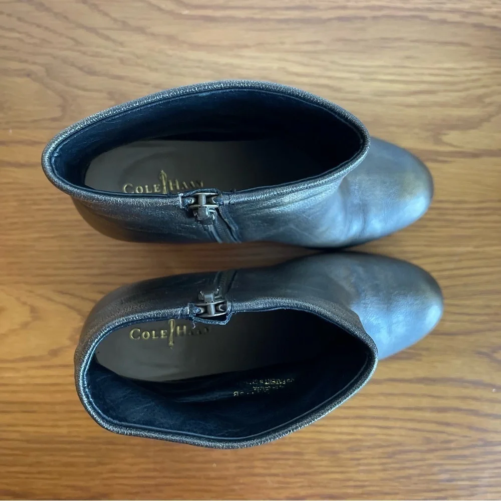 Cole Haan Cassidy Leather Ankle Bootie Black Metallic Bronze Brush Size 5